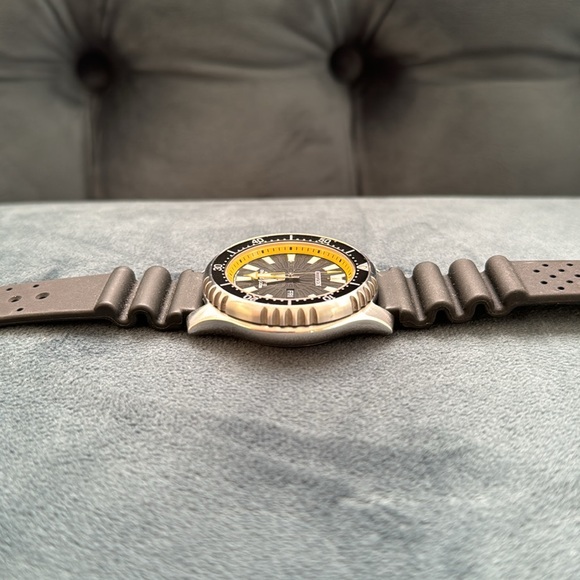 Citizen Promaster Fugu Lefty Automatic Black Dial Men's Watch NY0130-08E - Picture 9 of 12